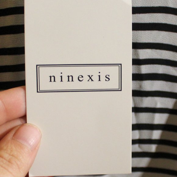 Women Blouse - Picture 4 of 8